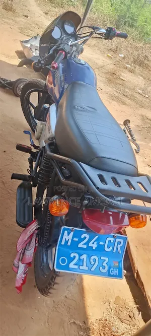 Bajaj Boxer 150 UG 2024 Blue