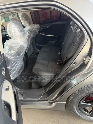 Toyota Corolla 2012 Gray