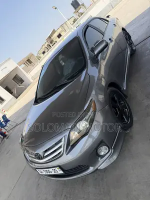 Toyota Corolla 2012 Gray