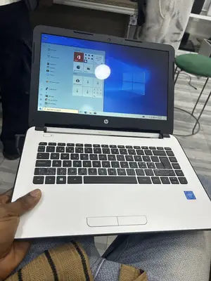 Laptop HP 15 2GB Intel Celeron SSD 32GB