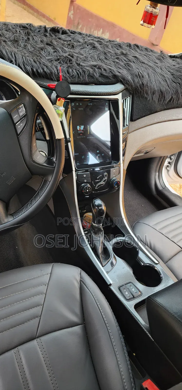 Hyundai Sonata GLS Sedan FWD (2.4L 4cyl 6A) 2013 White