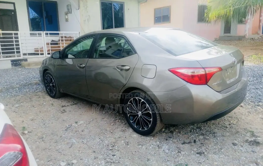 Toyota Corolla 2018