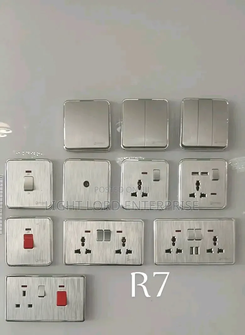(ZXZ) Silver Body Socket and Switches