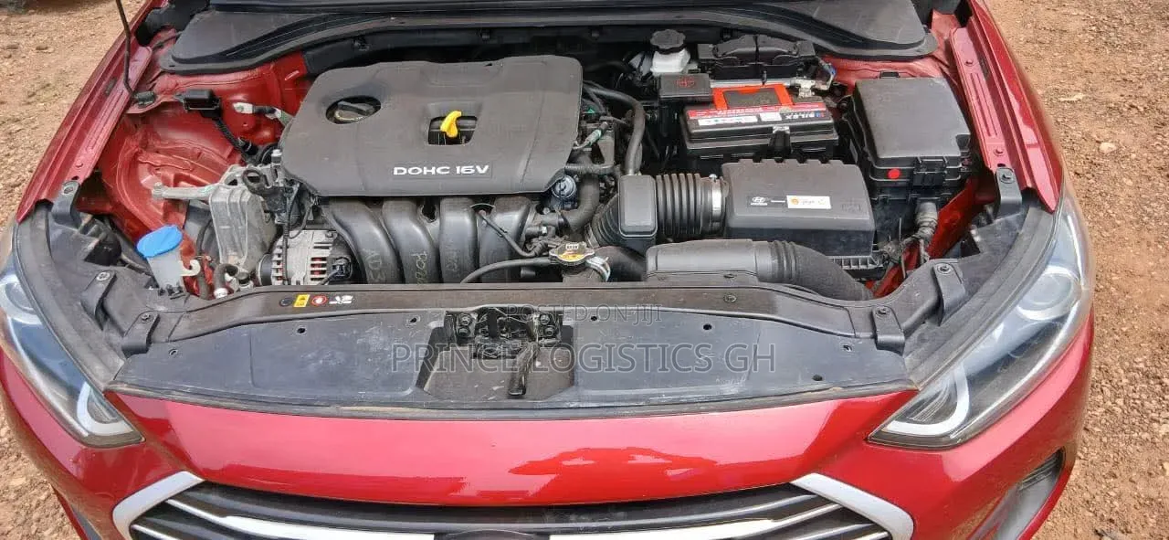 Hyundai Elantra SE Sedan FWD (2.0L 4cyl 6M) 2017 Red