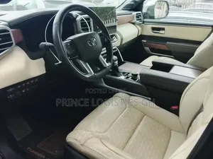 Toyota Tundra 1794 Edition CrewMax 5.5' Bed 2024 Gray