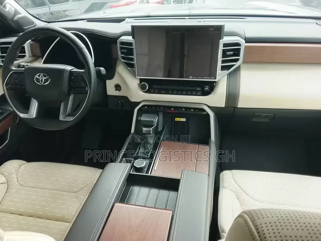 Toyota Tundra 1794 Edition CrewMax 5.5' Bed 2024 Gray