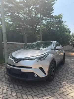 Toyota C-HR 2020 Gold