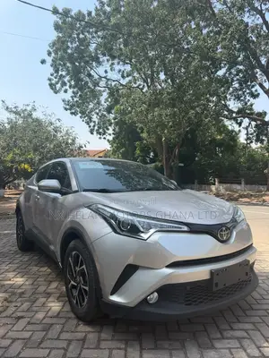 Toyota C-HR 2020 Gold
