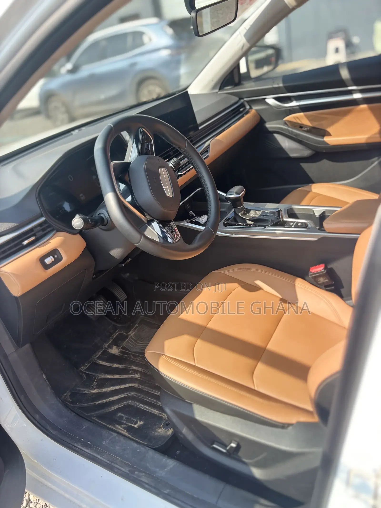 Geely Emgrand Flagship 2024 White