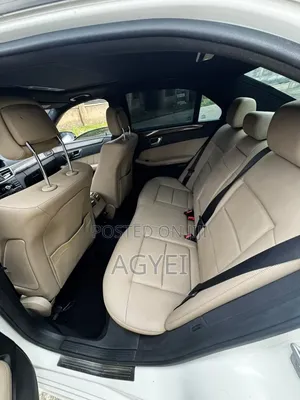Mercedes-Benz E450 2022 White