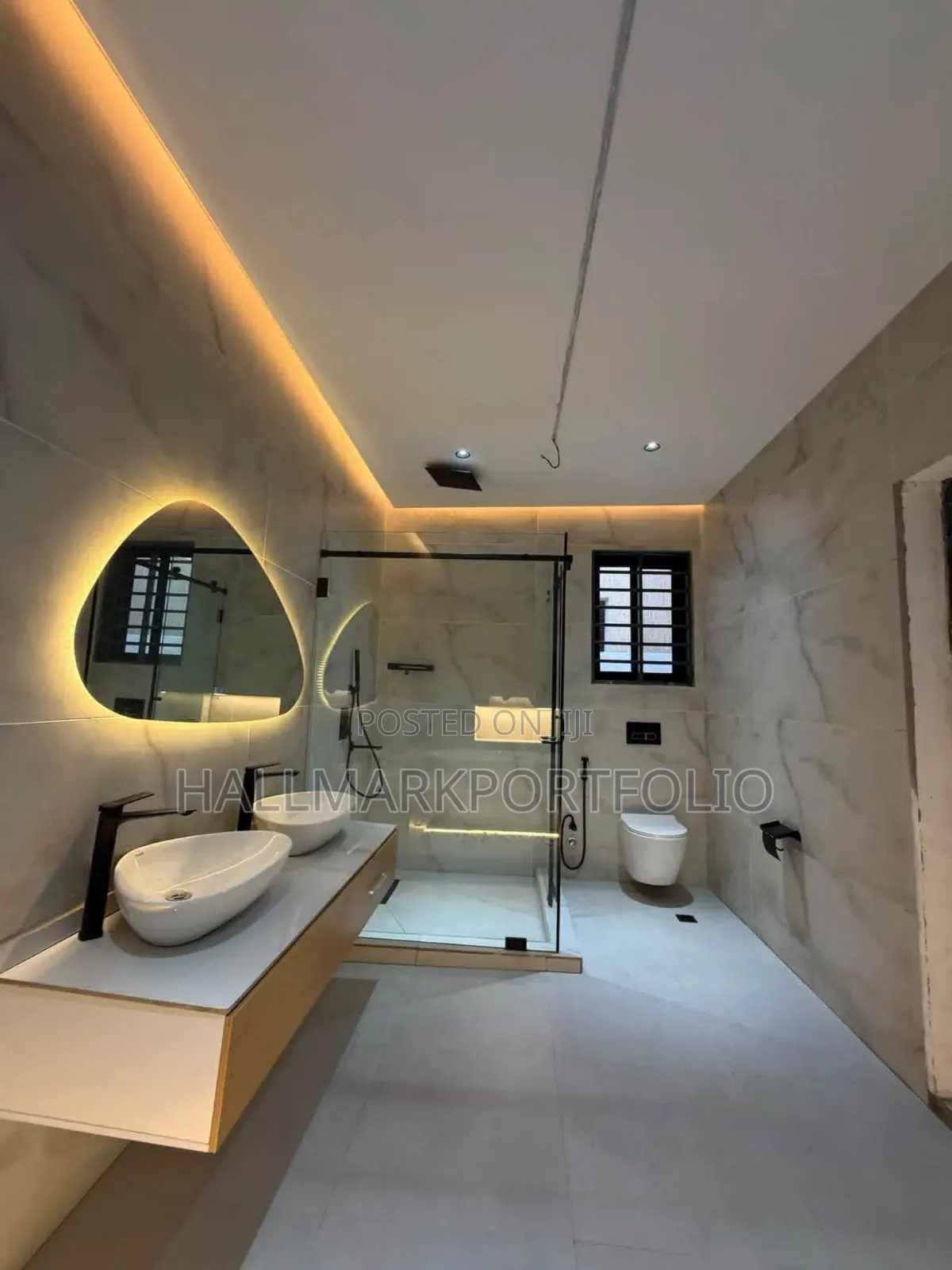 4bdrm House in Lake Side Estate for sale