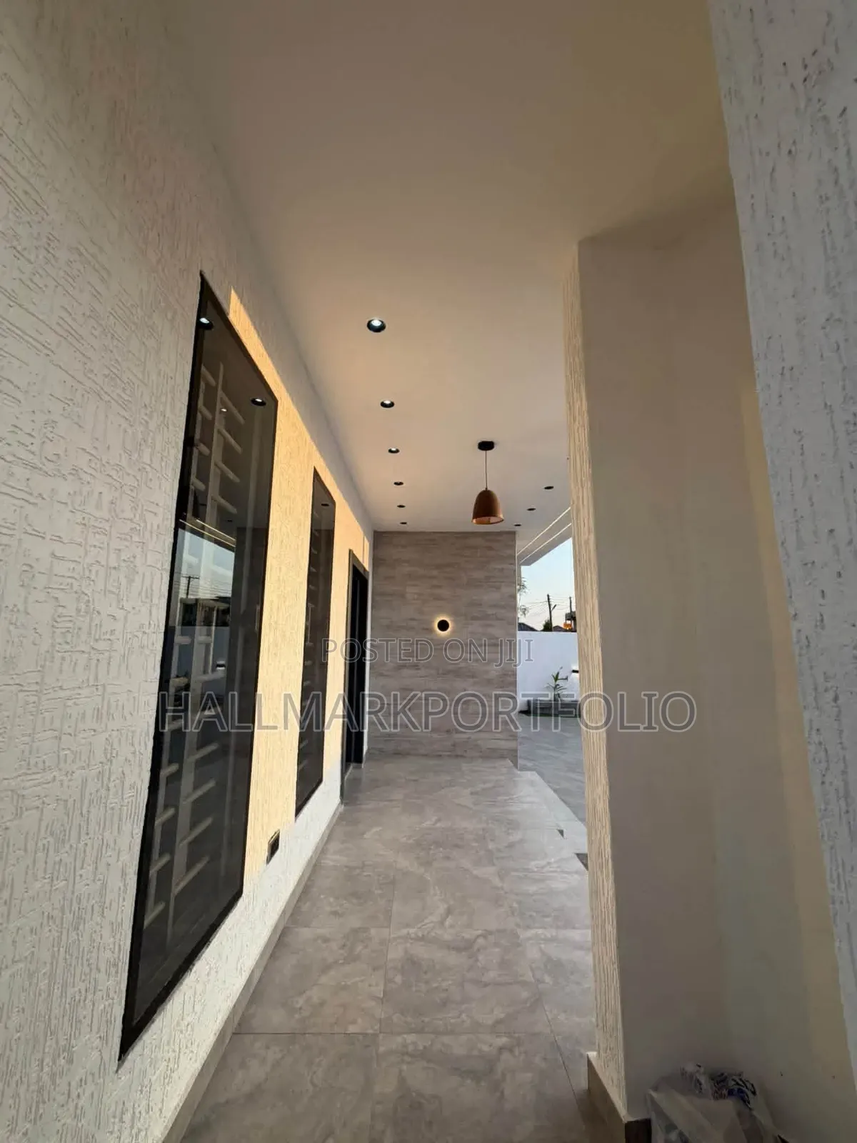 4bdrm House in Lake Side Estate for sale