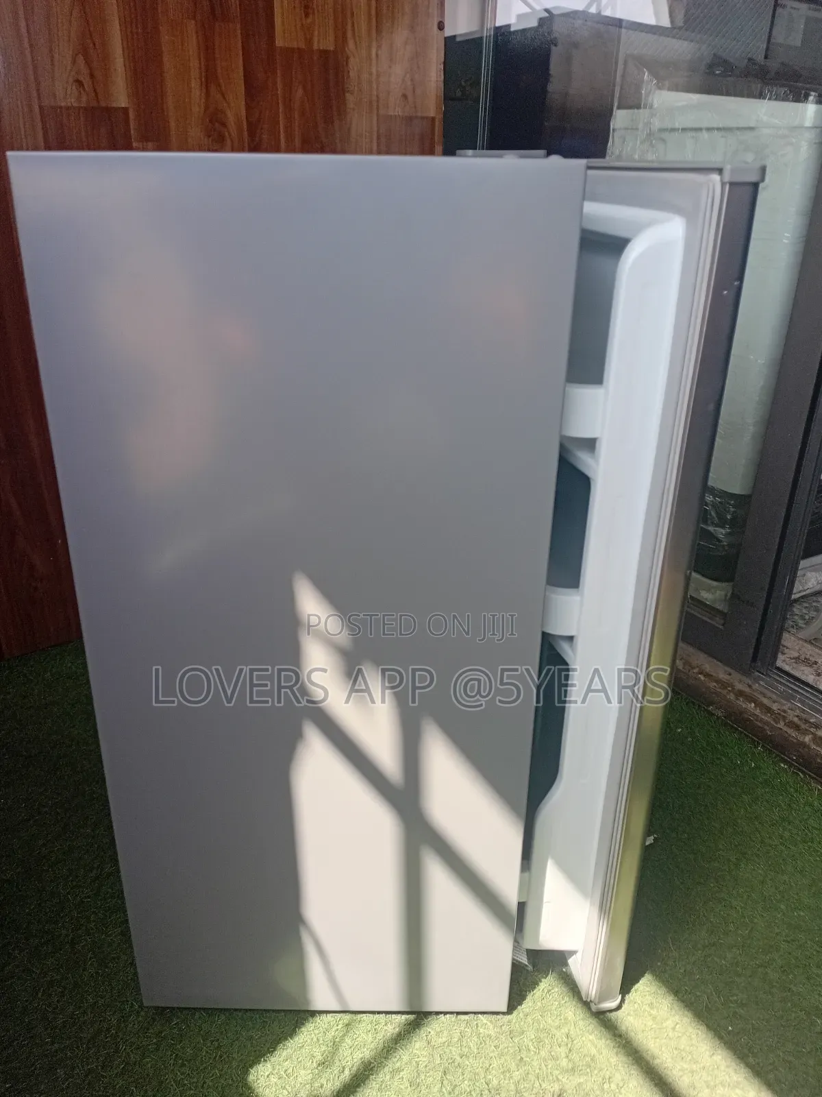 Affordable 93L Refrigerator _For Cooling Minerals and Water