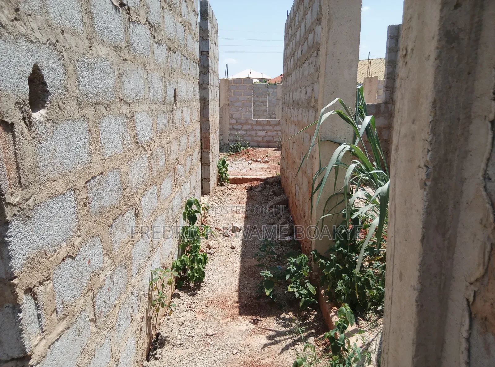 5bdrm House in Brother K Estate, Kumasi Metropolitan for sale