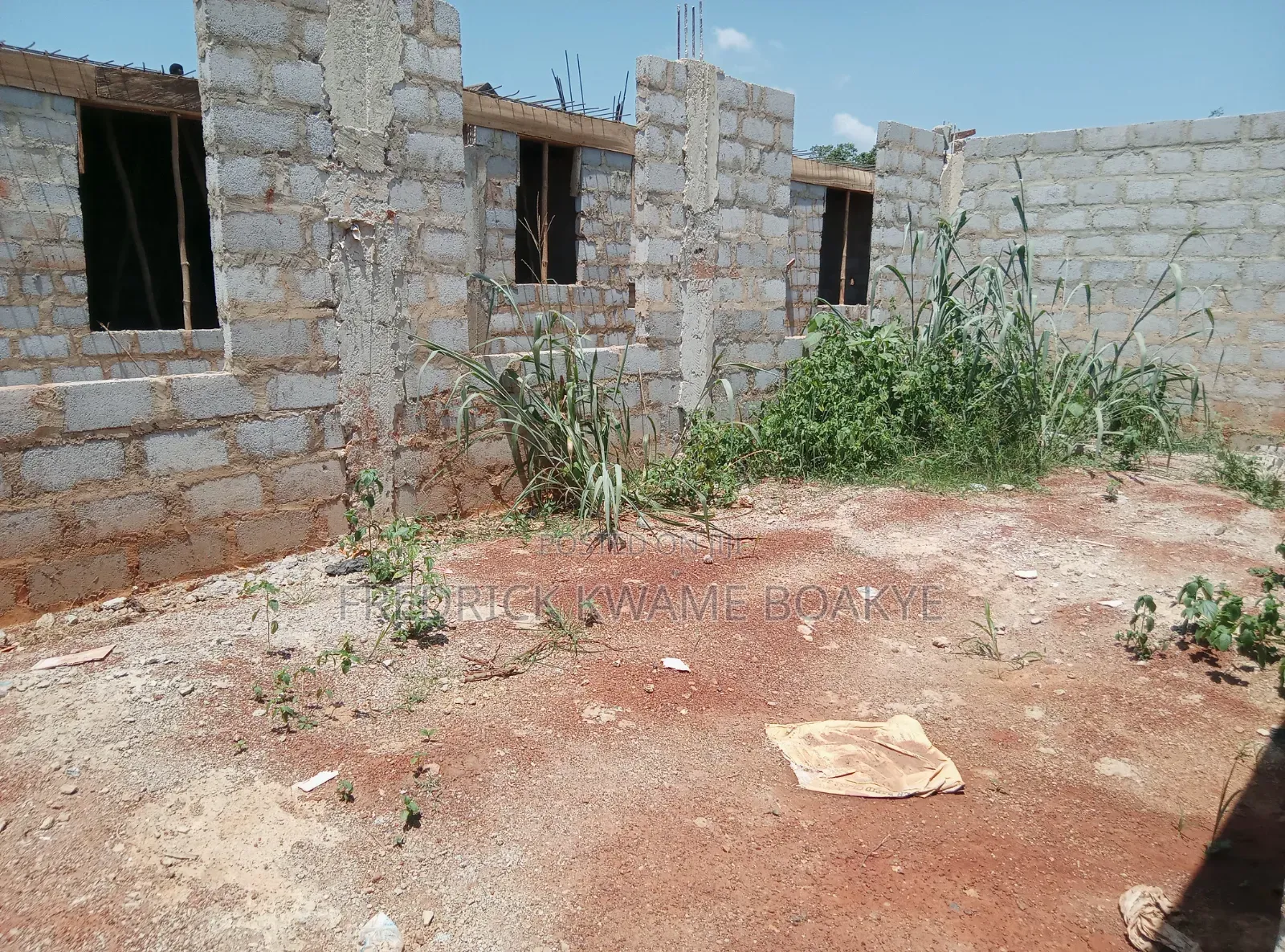 5bdrm House in Brother K Estate, Kumasi Metropolitan for sale