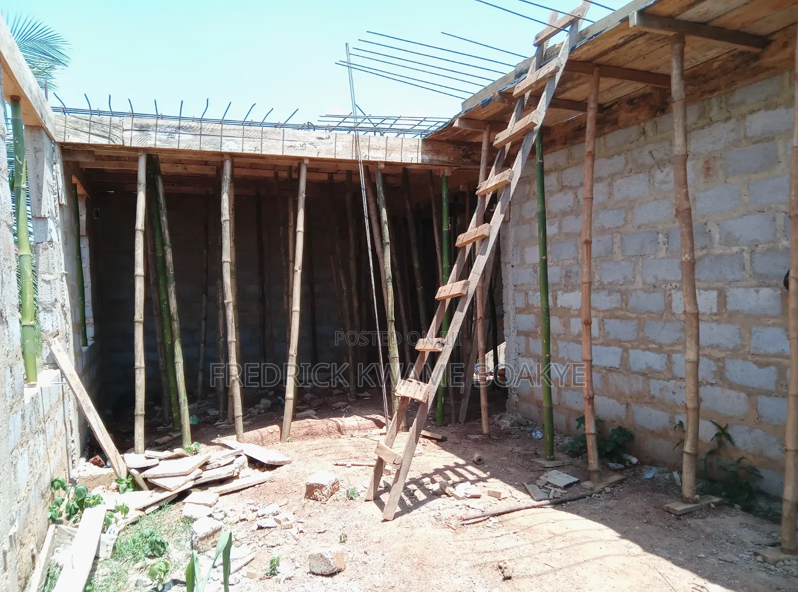 5bdrm House in Brother K Estate, Kumasi Metropolitan for sale