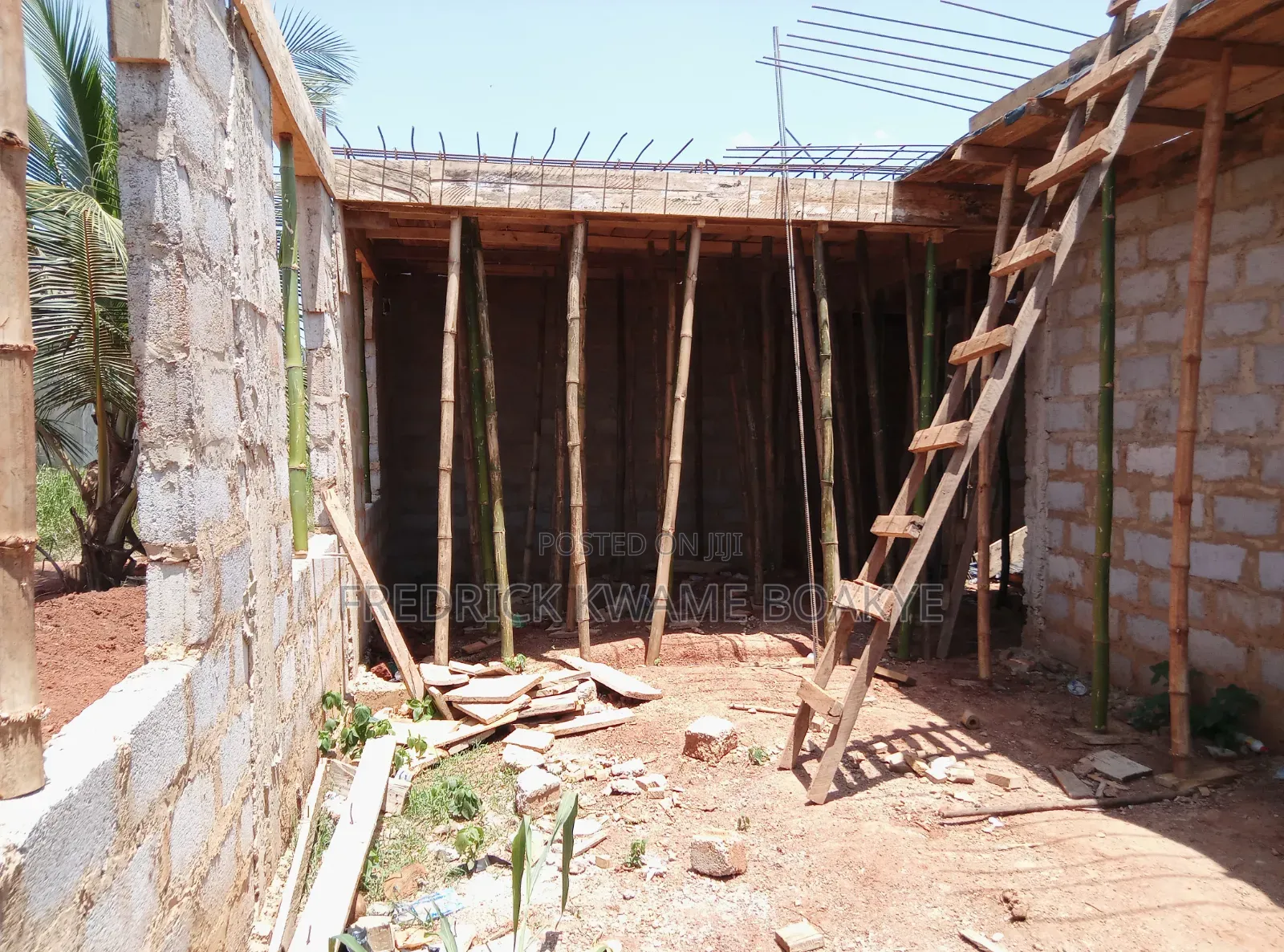 5bdrm House in Brother K Estate, Kumasi Metropolitan for sale