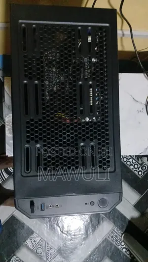 Desktop Computer 8GB Intel Core i7 HDD 1T