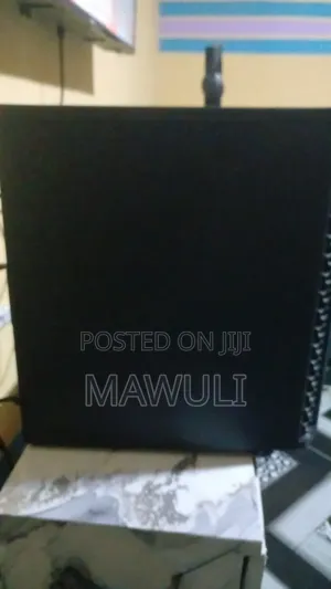 Desktop Computer 8GB Intel Core i7 HDD 1T