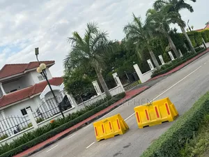 Furnished 5bdrm Mansion in Trasacco Valley, American House for sale
