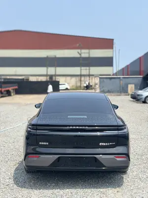 Geely Galaxy Starshine 8 2025 Black