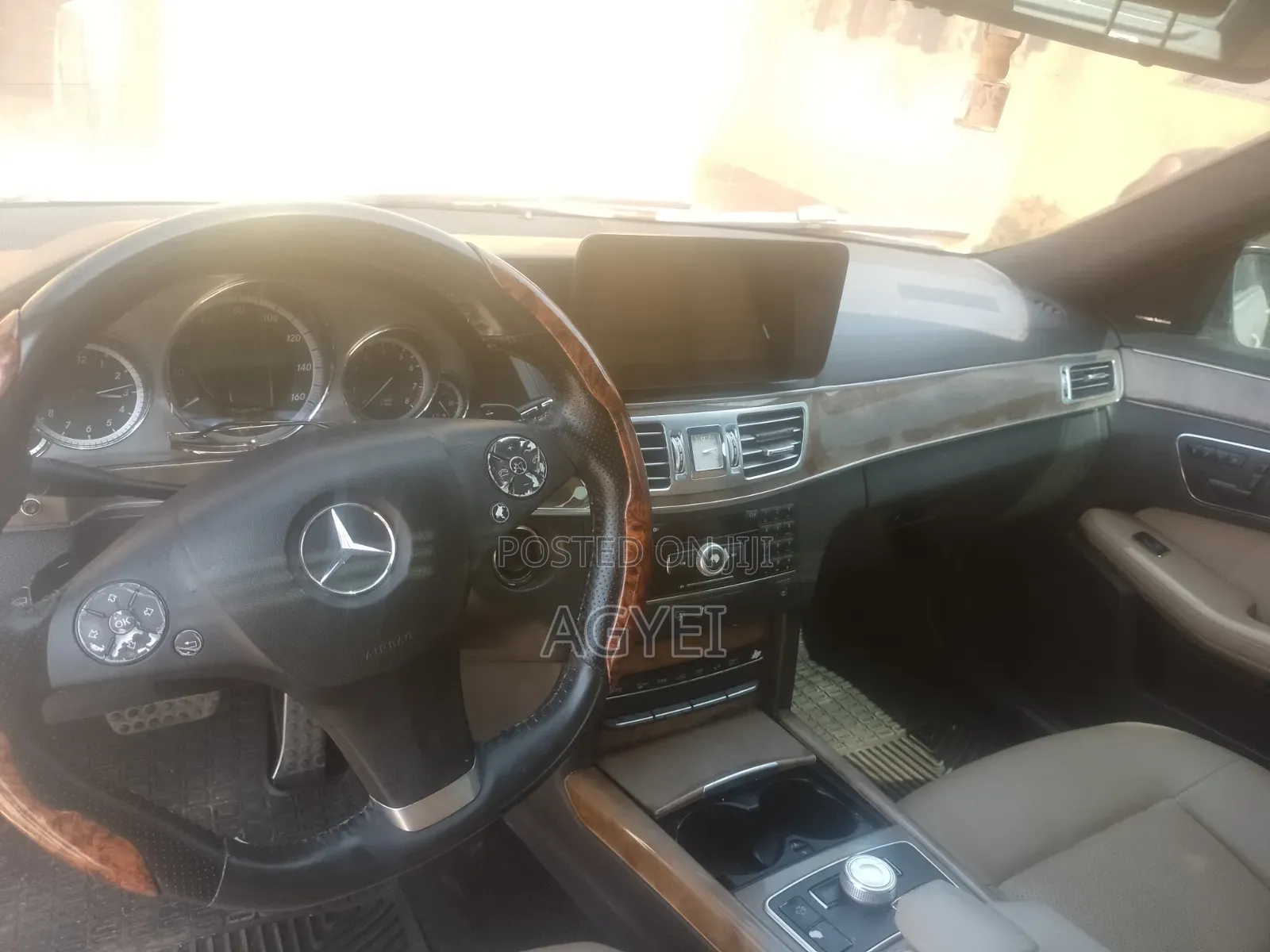Mercedes-Benz E450 2022 White