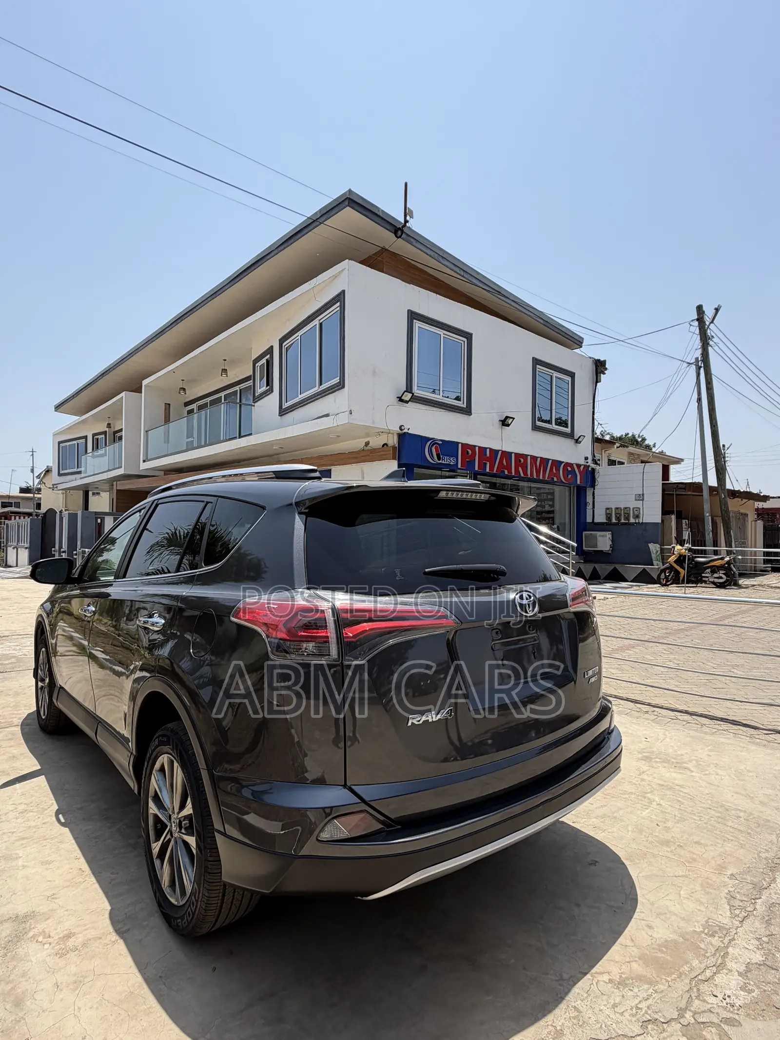 Toyota RAV4 Limited 4dr SUV AWD (2.5L 4cyl 6A) 2018 Gray