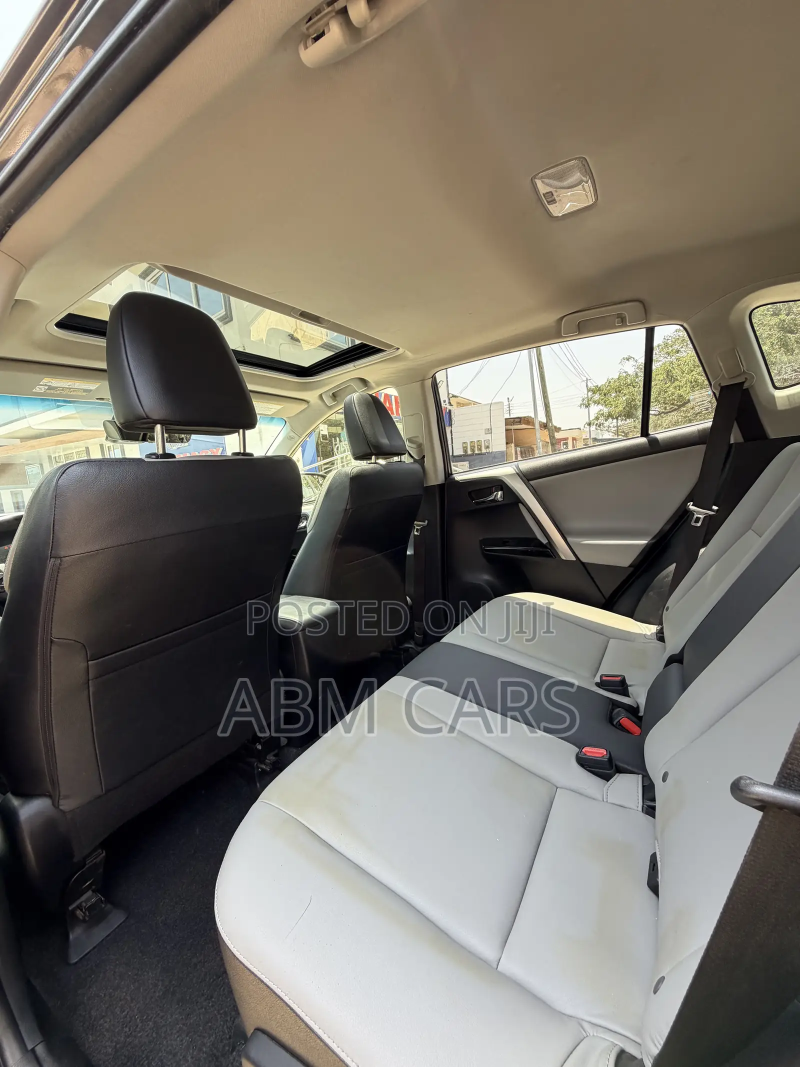 Toyota RAV4 Limited 4dr SUV AWD (2.5L 4cyl 6A) 2018 Gray