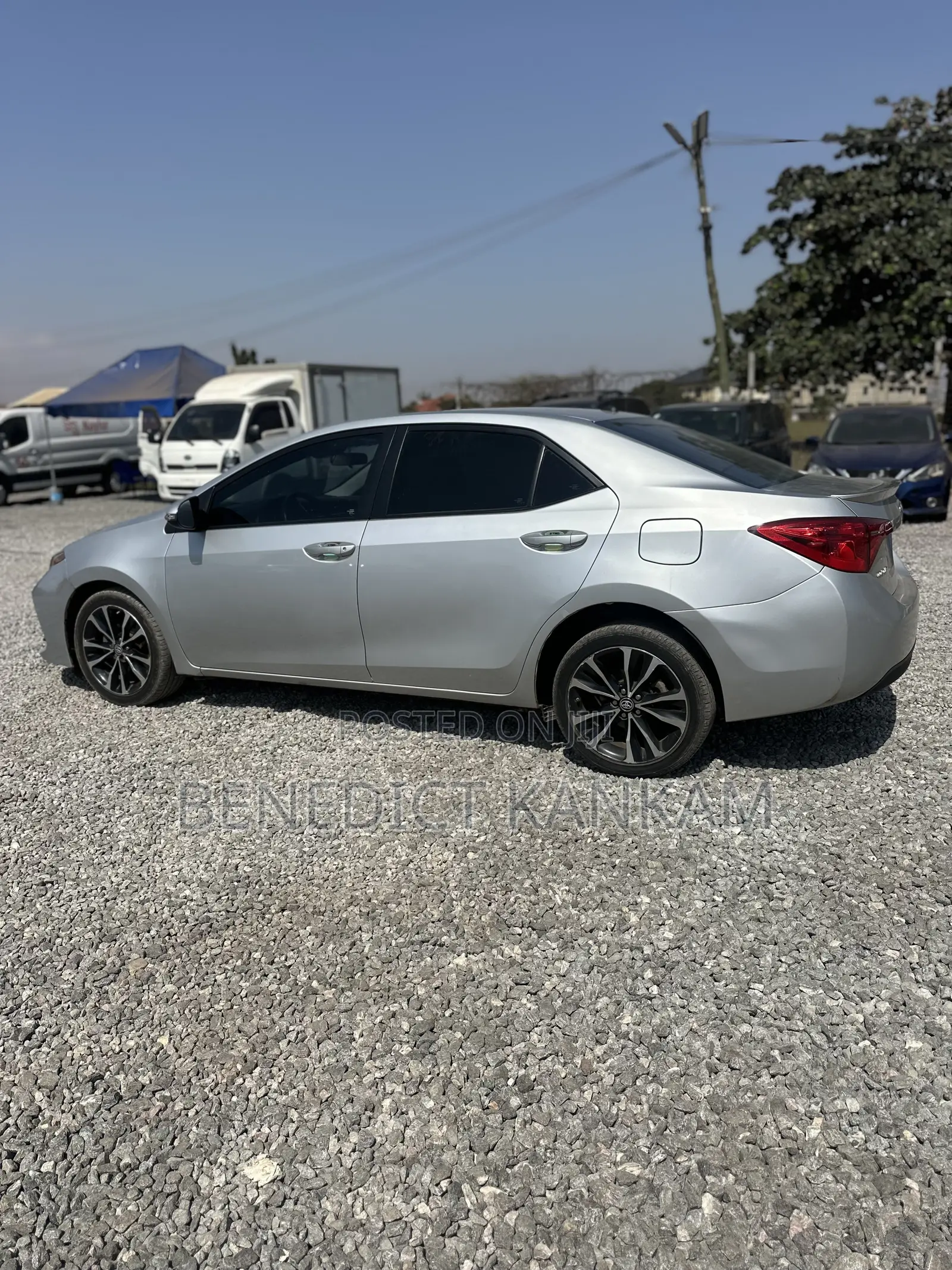 Toyota Corolla SE 4dr Sedan (1.8L 4cyl CVT) 2017 Silver