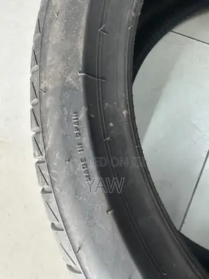 Firestone Tyres: 235/40r18