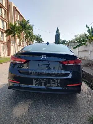 Hyundai Elantra Value Edition Sedan FWD (2.0L 4cyl 6A) 2017 Black