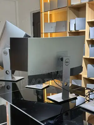 Dell U2719D 27" QHD IPS Edgeless Monitor