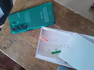 New Tecno Camon 50 Pro 256 GB Green