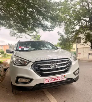 Hyundai Tucson 2015 White
