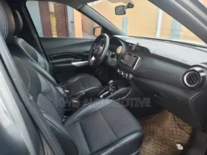 Nissan Kicks 2017 Gray