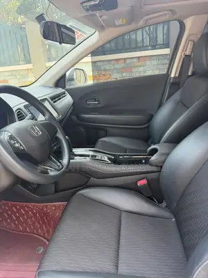 Honda Vezel 2020 White