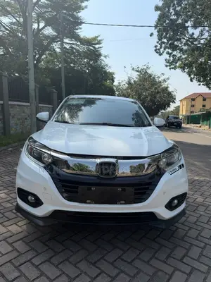 Honda Vezel 2020 White