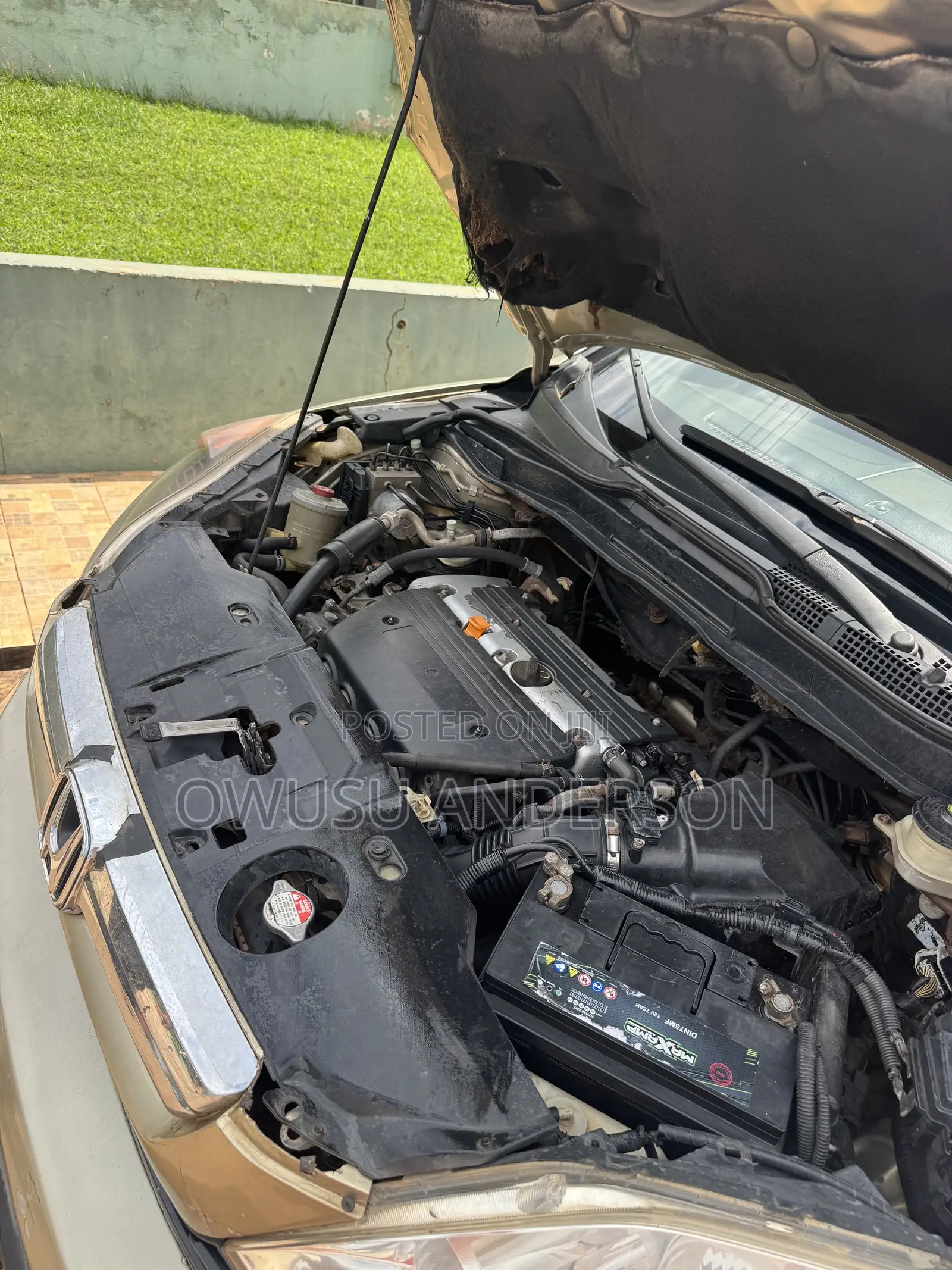 Honda CR-V 2010 Gold