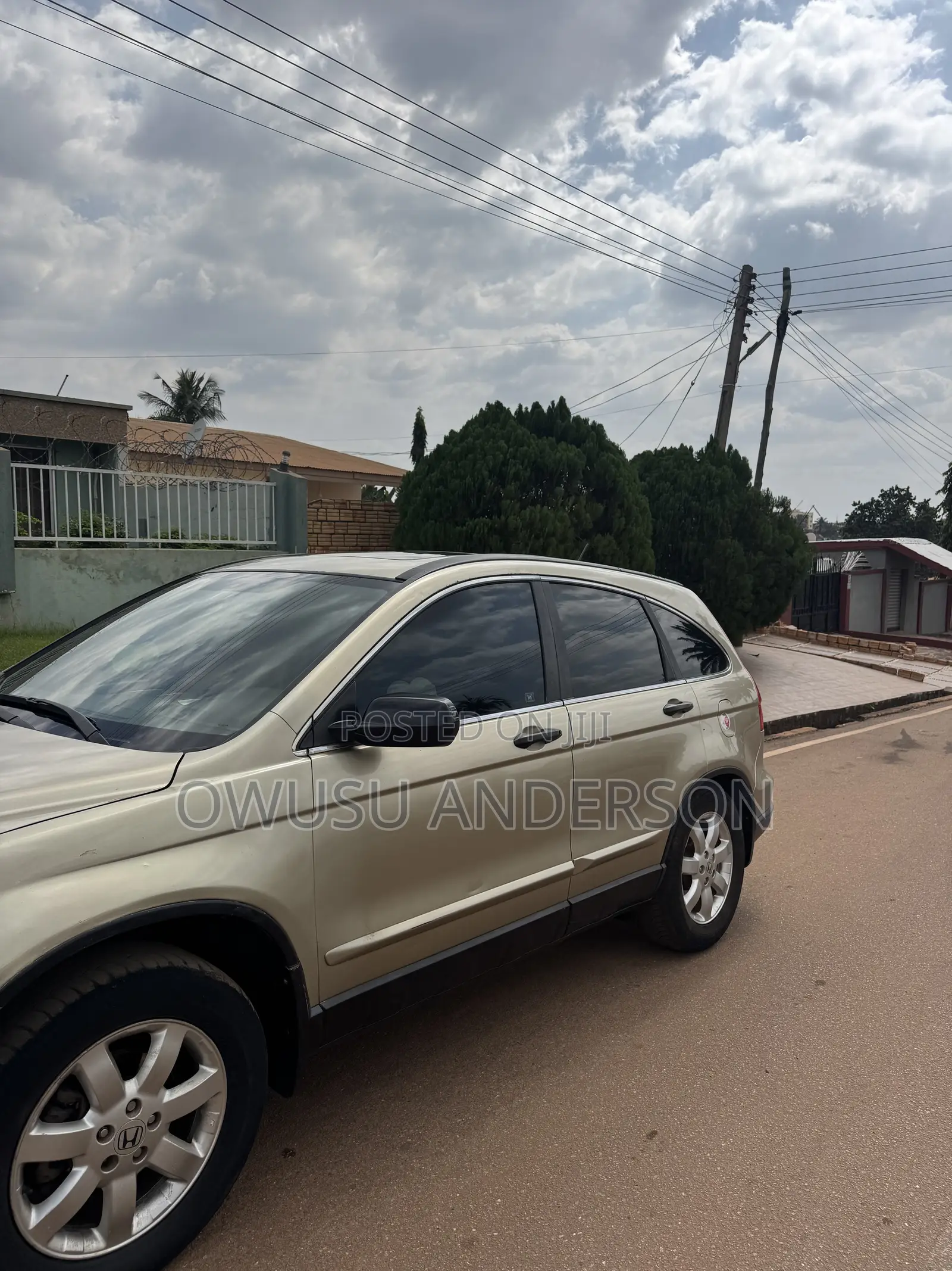 Honda CR-V 2010 Gold