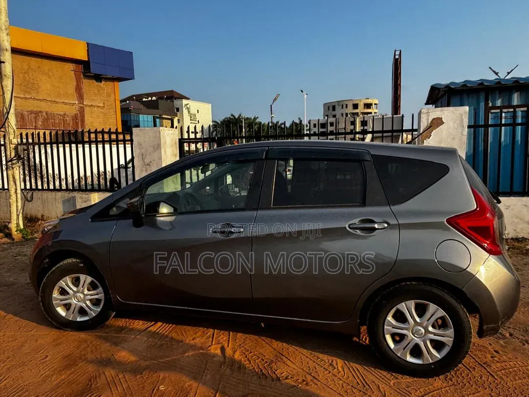 Nissan Note 1.2 Petrol 2015 Gray