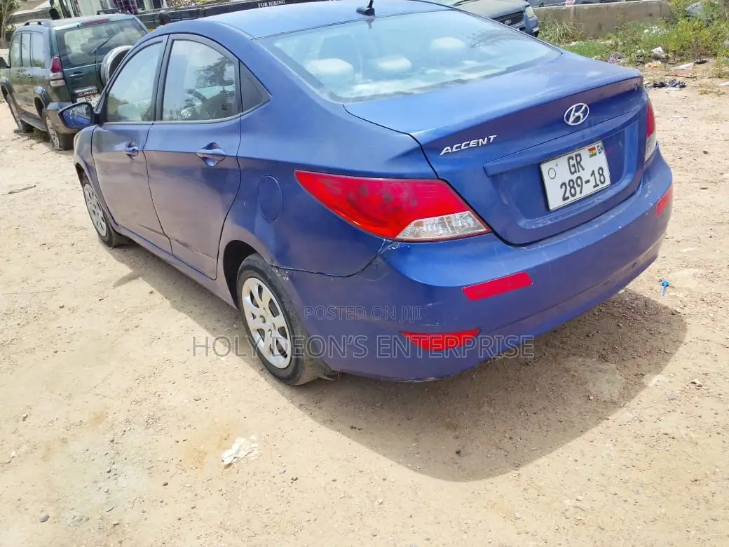 Hyundai Accent GLS 2013 Blue