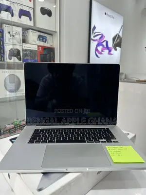 Laptop Apple MacBook Pro 2019 16GB Intel Core i9 SSD 1T