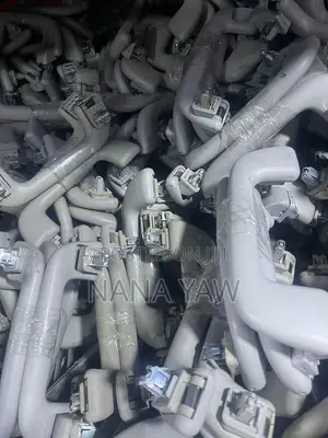 Top Ceiling Handles and Inside Light Plug for All Cars