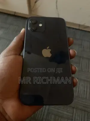 Apple iPhone 12 64 GB Black