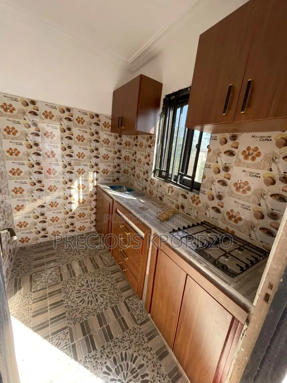 1bdrm Apartment in New Lgn Adenta for rent