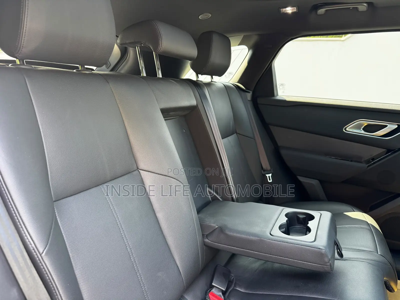 Land Rover Range Rover Velar 2025 White