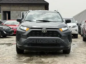 Toyota RAV4 LE FWD 2020 Gray