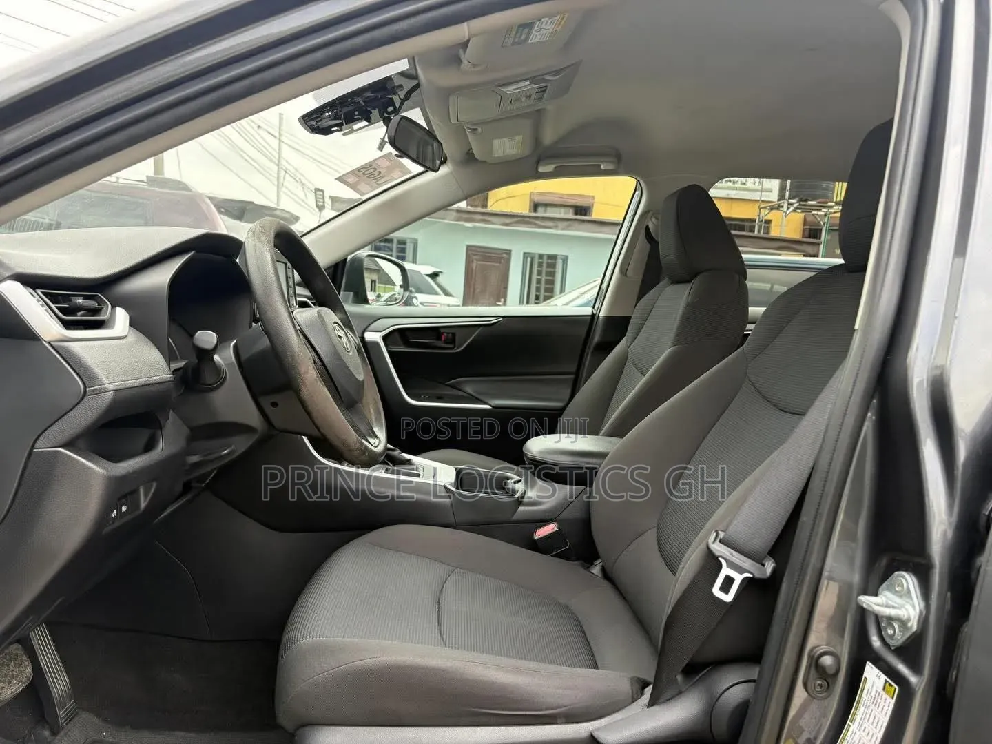 Toyota RAV4 LE FWD 2020 Gray
