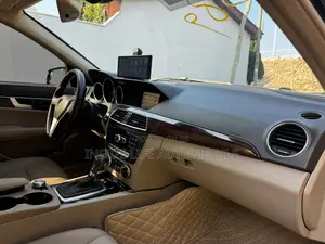 Mercedes-Benz C300 Luxury 4Matic Sedan AWD (3.5L 6cyl 7A) 2014 Black