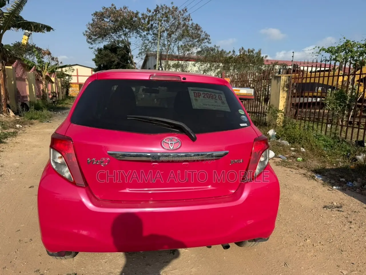 Toyota Vitz 2013 Pink
